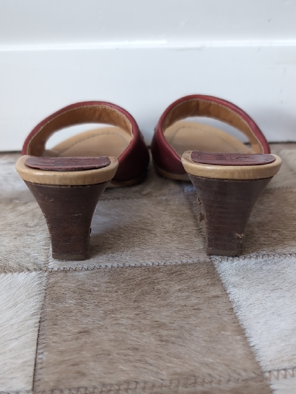 Pikolinos Women’s Red/Burgundy Leather Open-Toe Heeled Mules - Picture 3 of 5